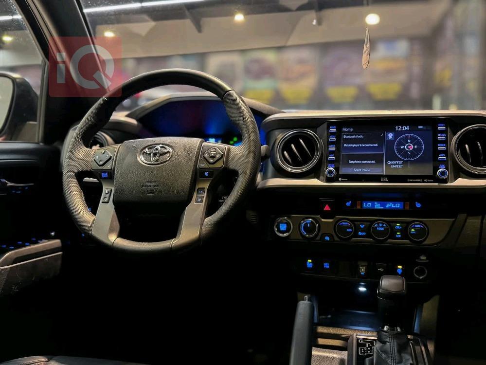 Toyota Tacoma